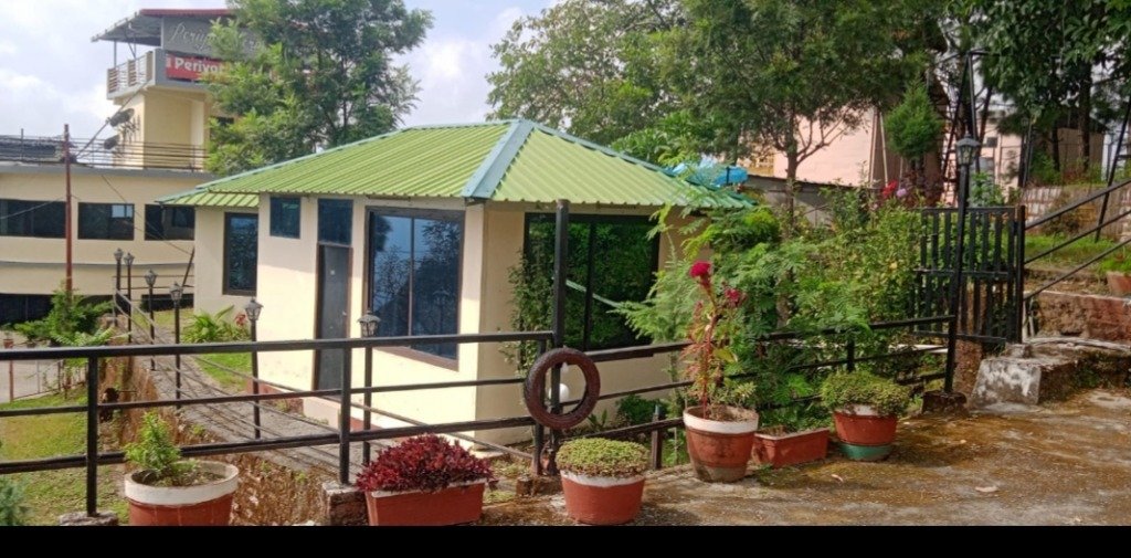 Independent Cottage - Photo 1